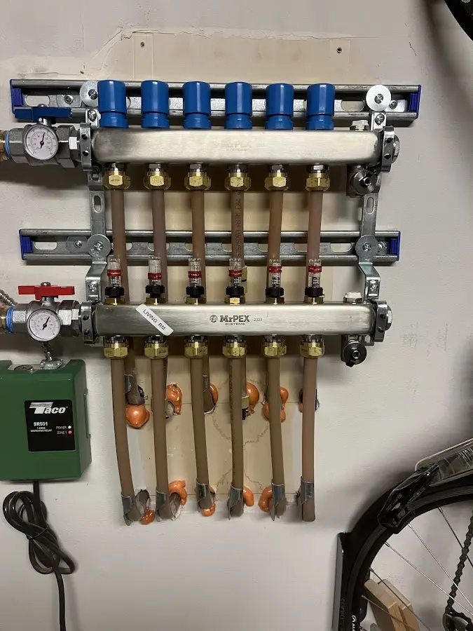 Plumber performing Leak Detection at a residential property in Rodeo